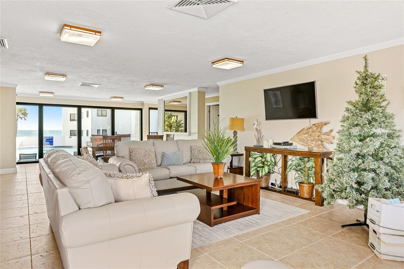 3001 S Atlantic Avenue #402 Property Photo 41