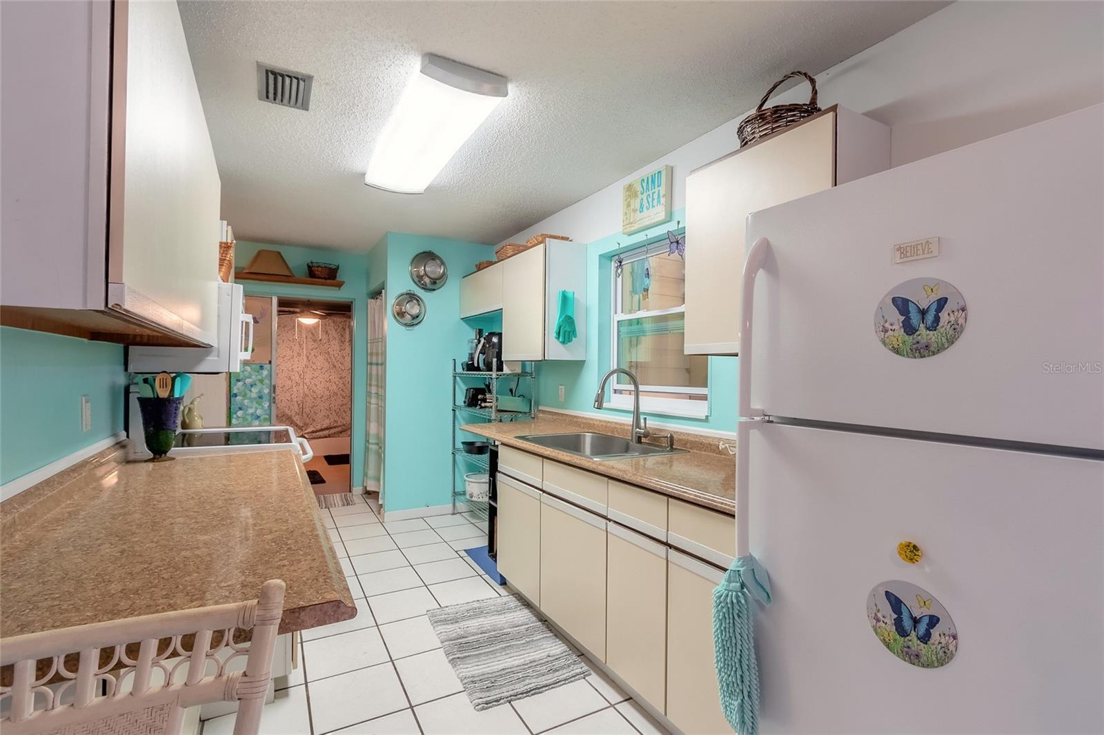 1526 Queen Palm Drive Property Photo 10