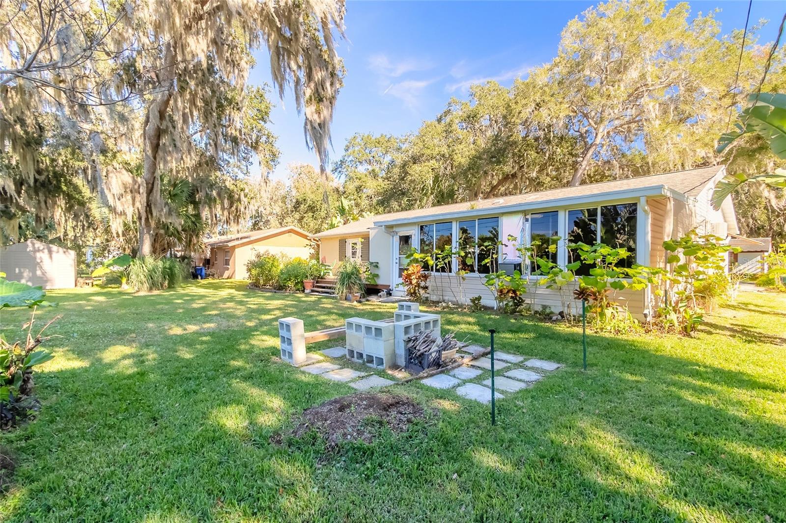 1526 Queen Palm Drive Property Photo 35