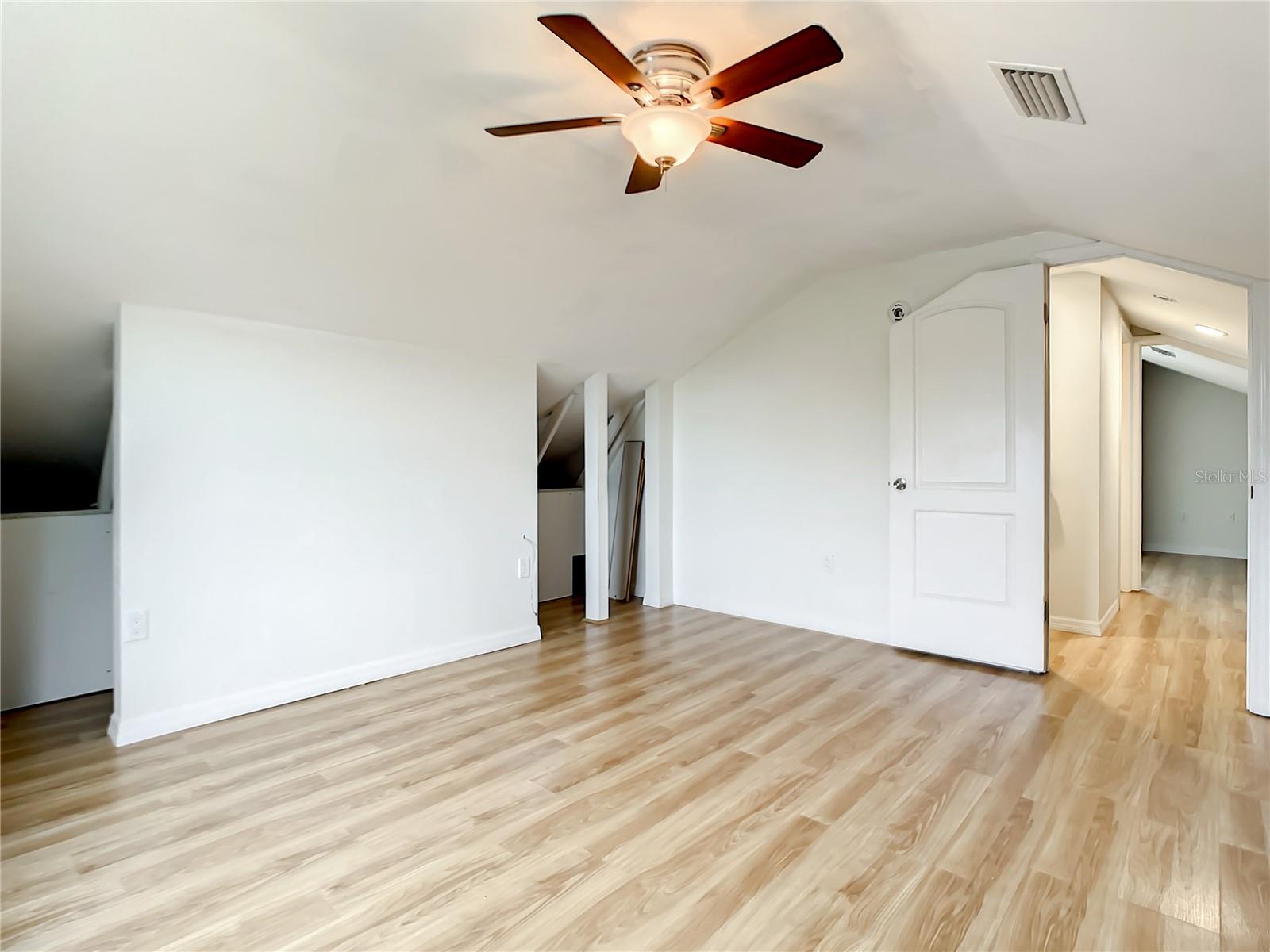 195 Lewis Street Property Photo 20