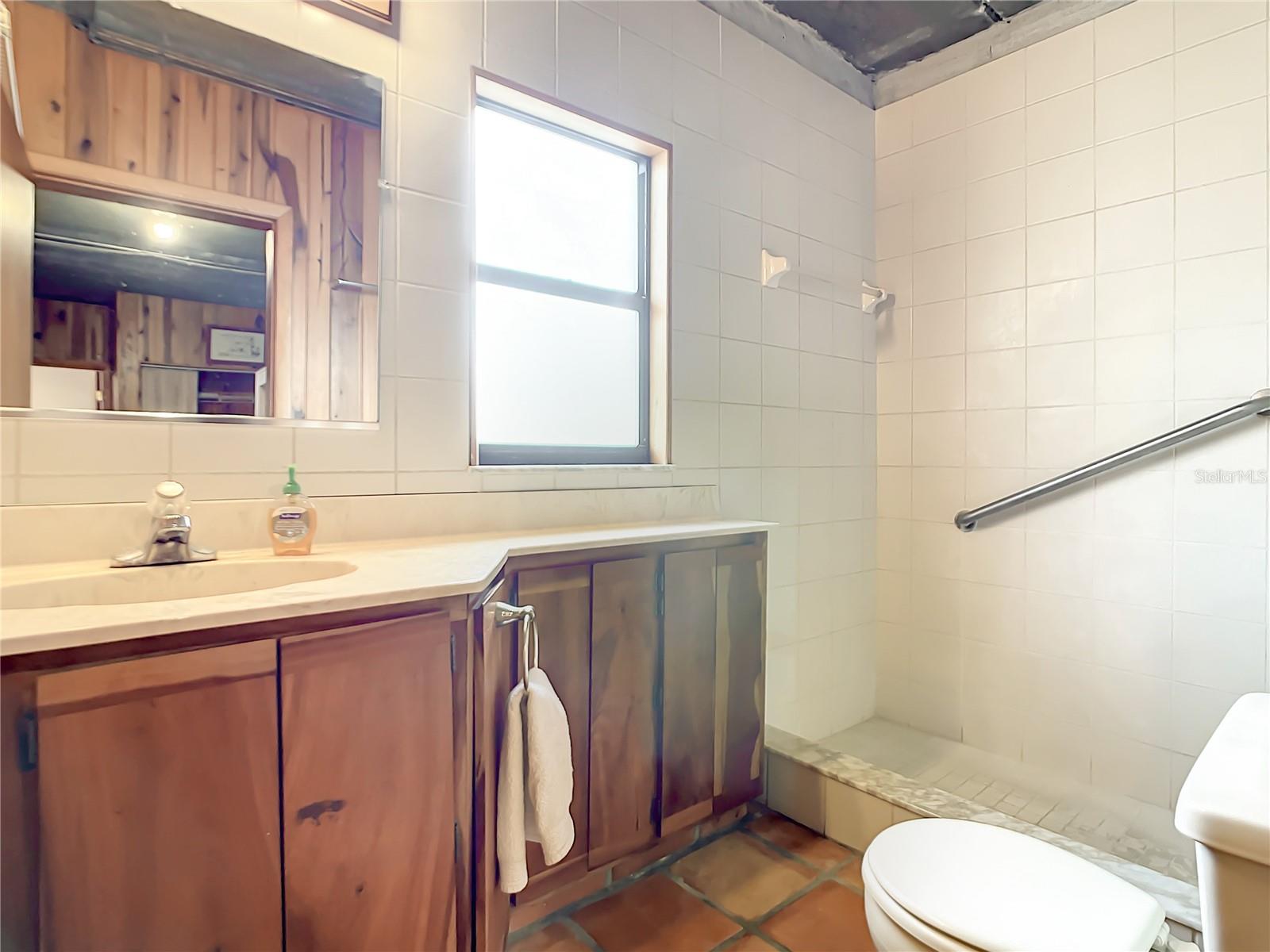 195 Lewis Street Property Photo 23