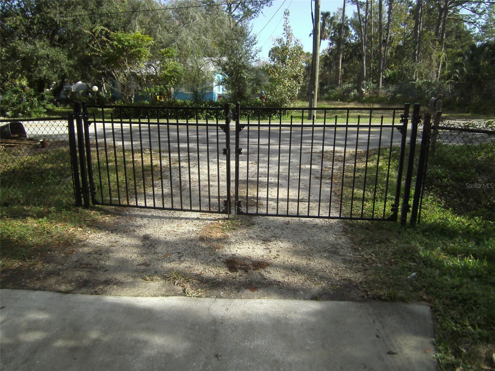 420 Old Mission Road Property Photo 2