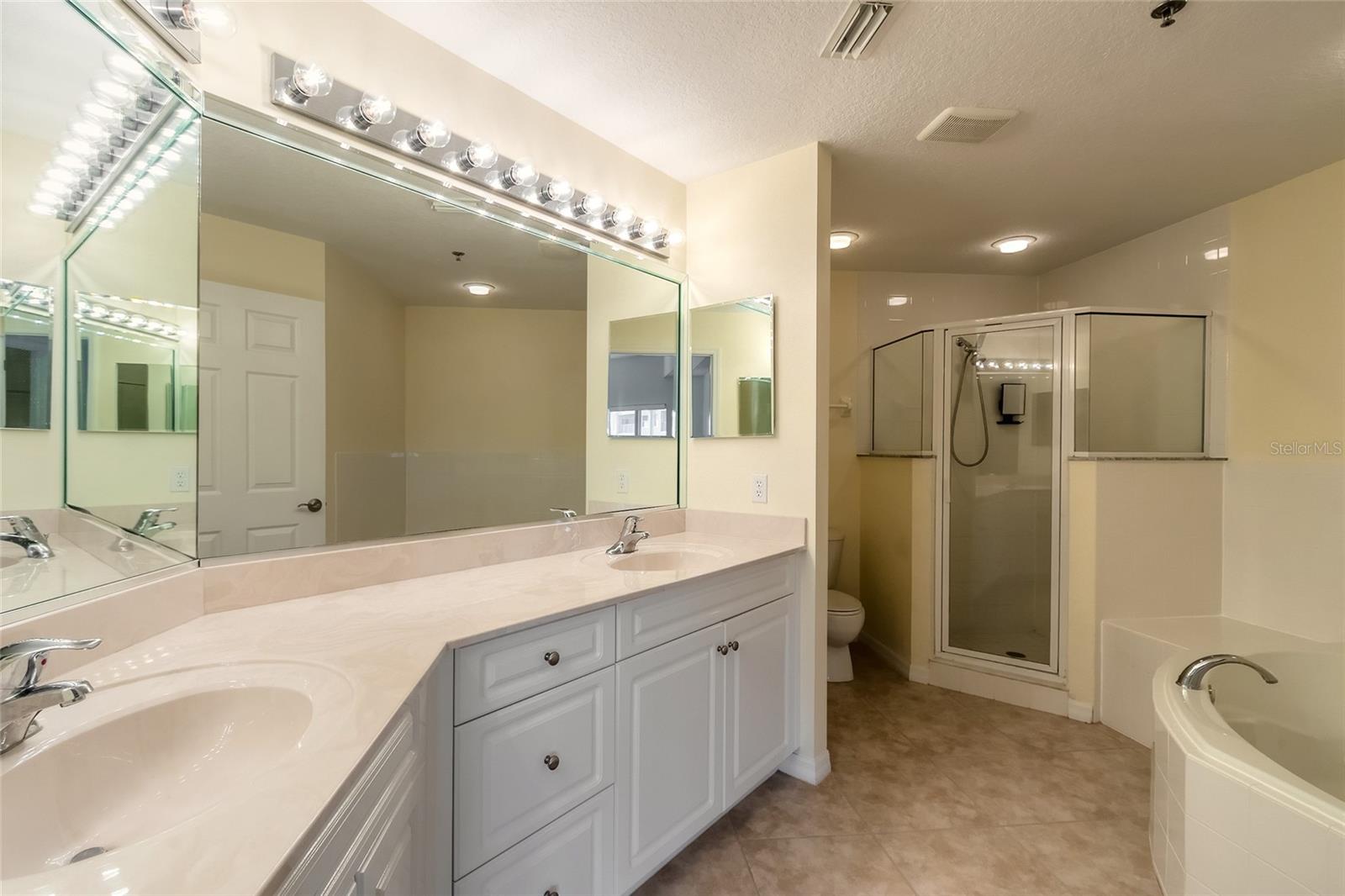 5300 S Atlantic Avenue #8502 Property Photo 11