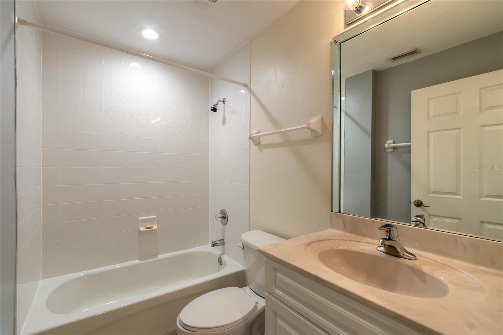 5300 S Atlantic Avenue #8502 Property Photo 24