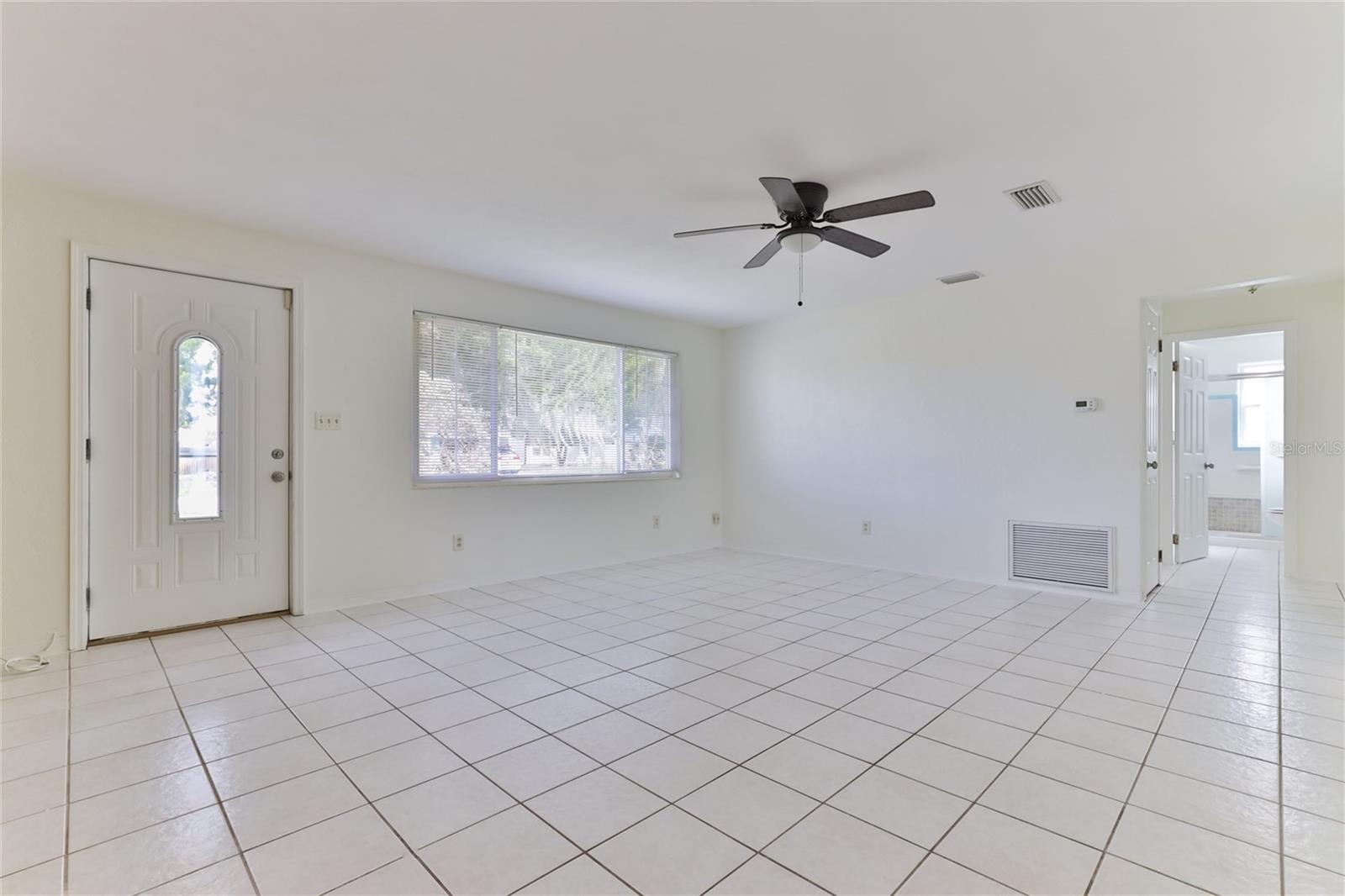 2510 Umbrella Tree Drive Property Photo 11