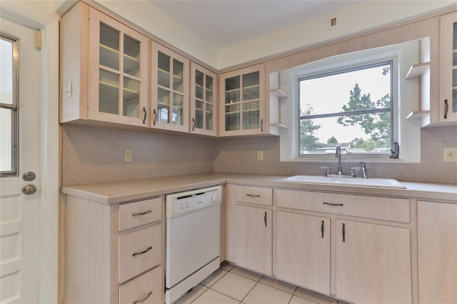2510 Umbrella Tree Drive Property Photo 18