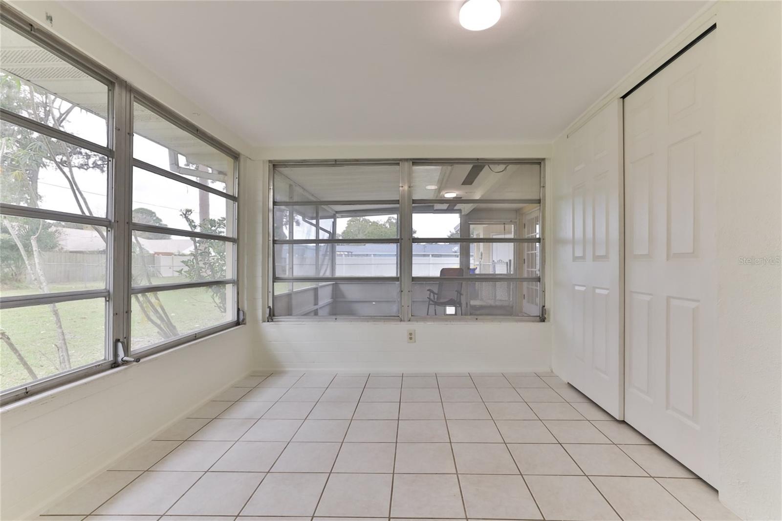 2510 Umbrella Tree Drive Property Photo 29