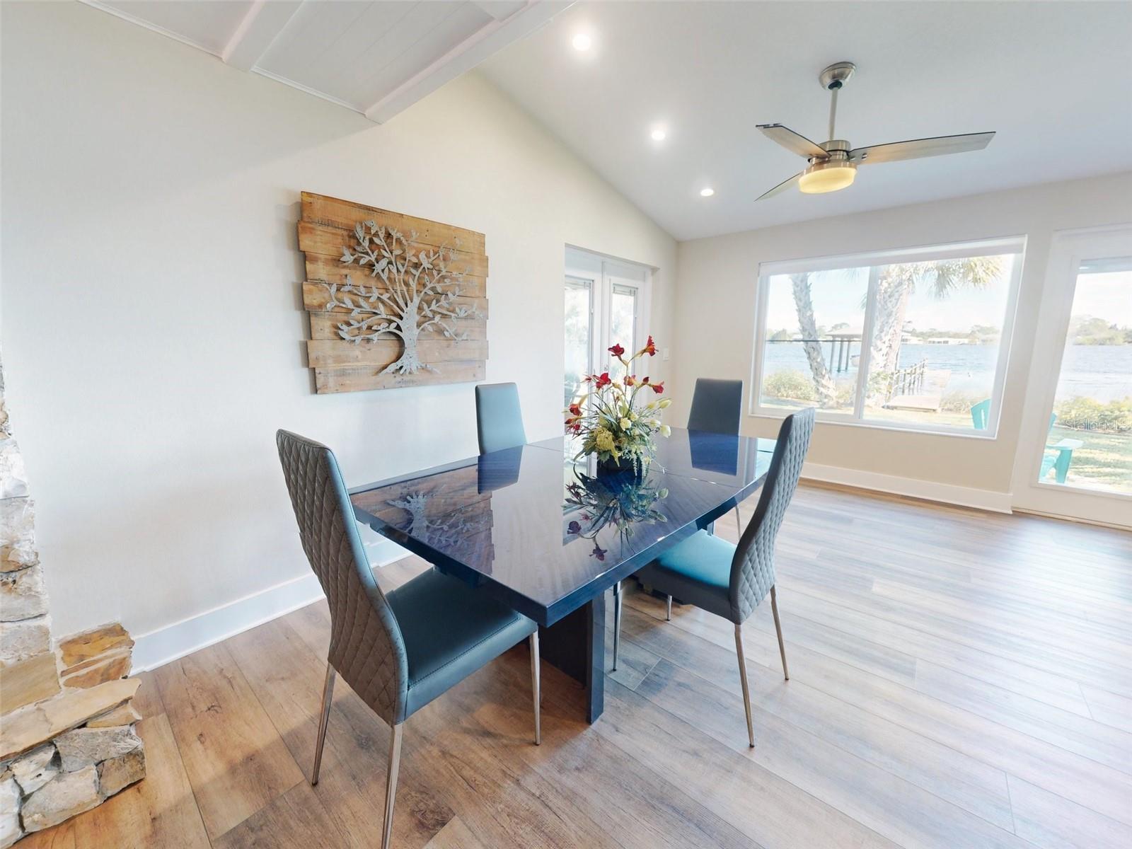 1843 Bayview Drive Property Photo 19