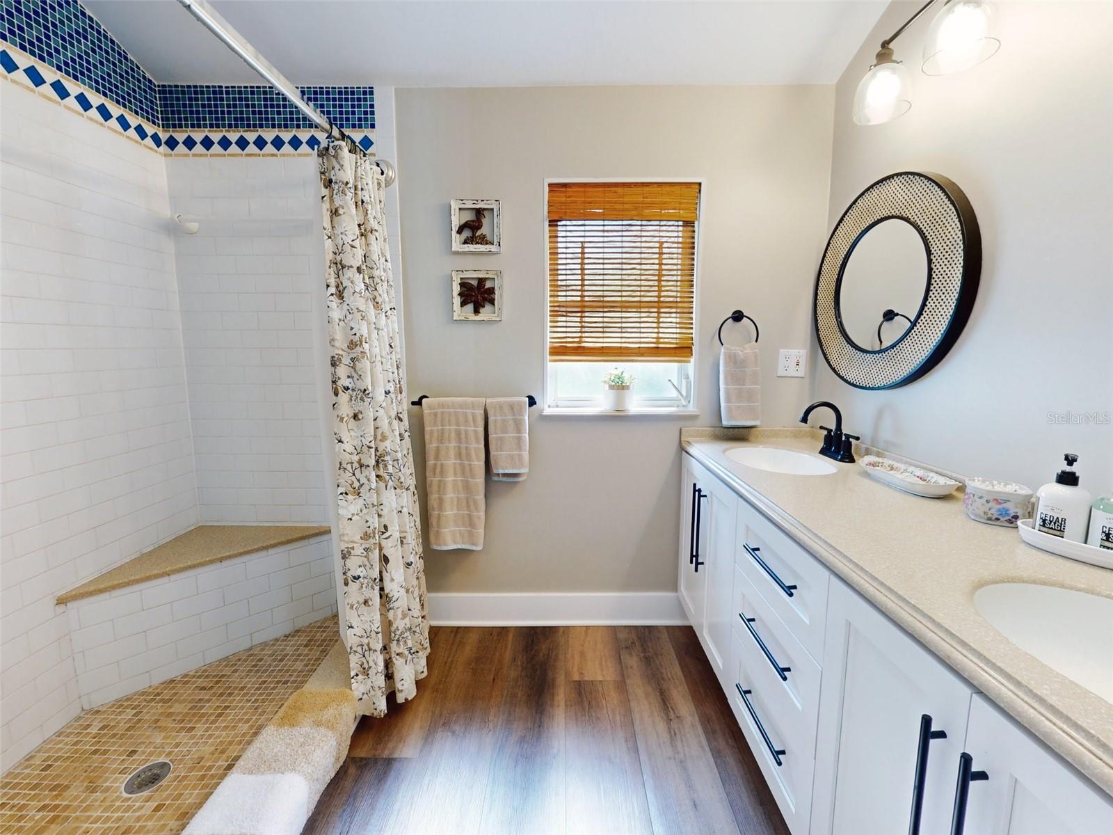 1843 Bayview Drive Property Photo 40