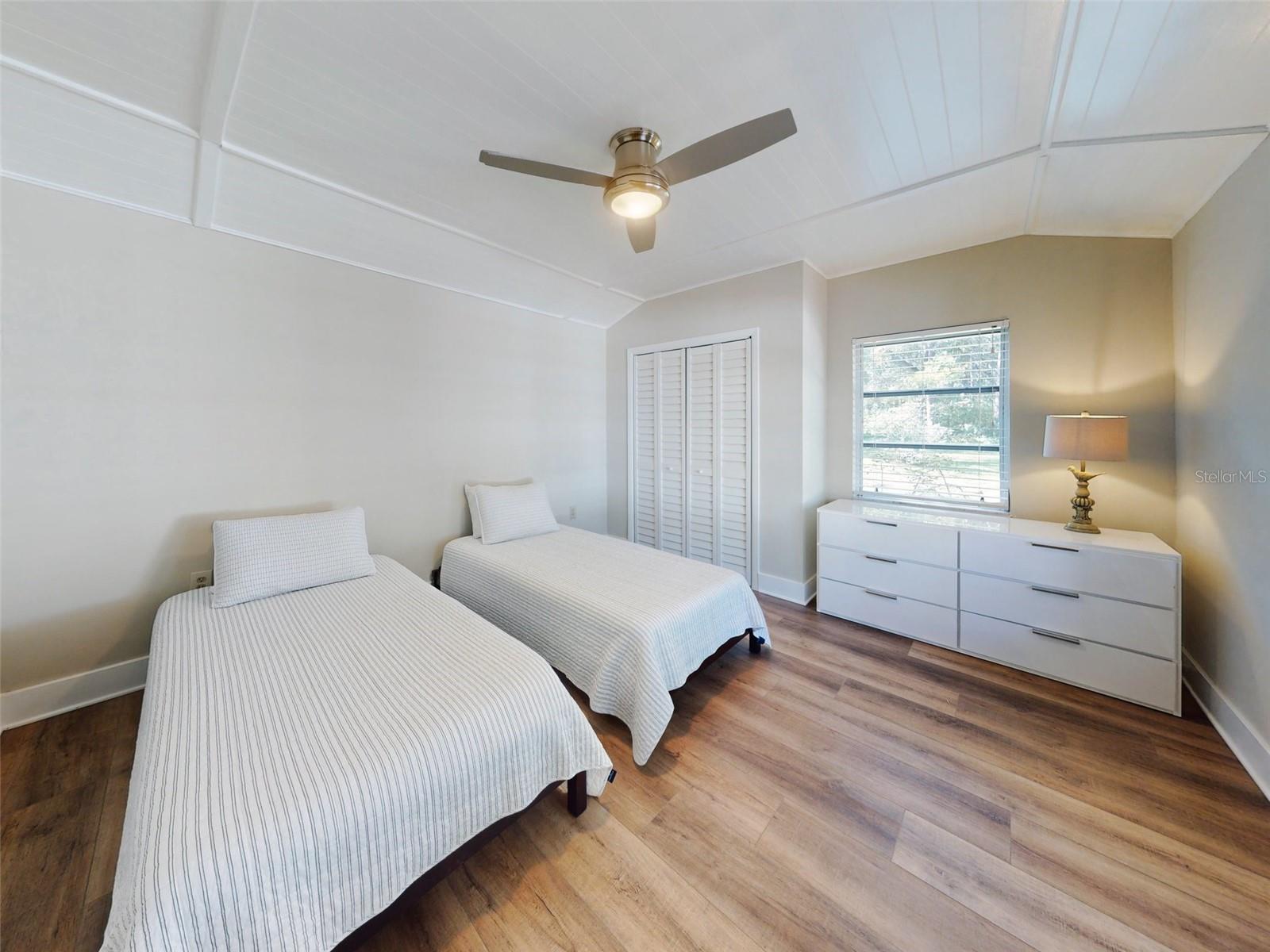 1843 Bayview Drive Property Photo 43