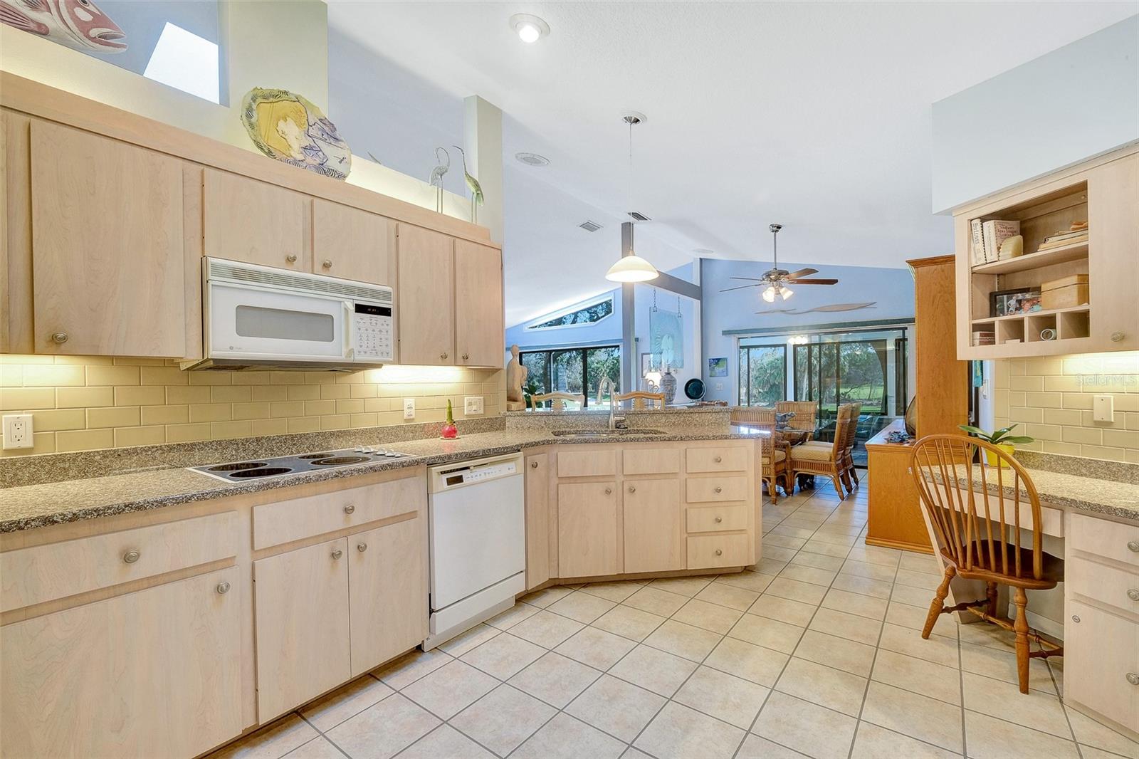 1105 Loch Laggan Court Property Photo 17
