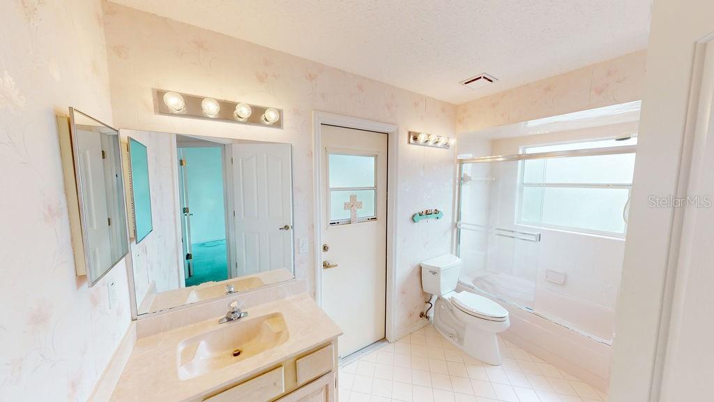 2110 Little Farms Court Property Photo 7