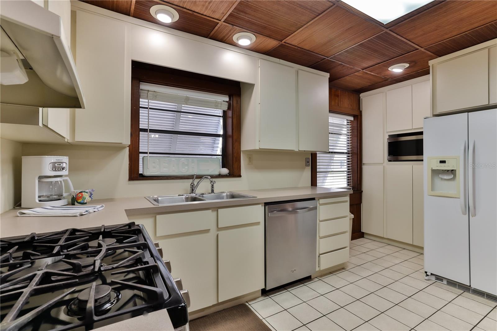 314 Due East Street Property Photo 19