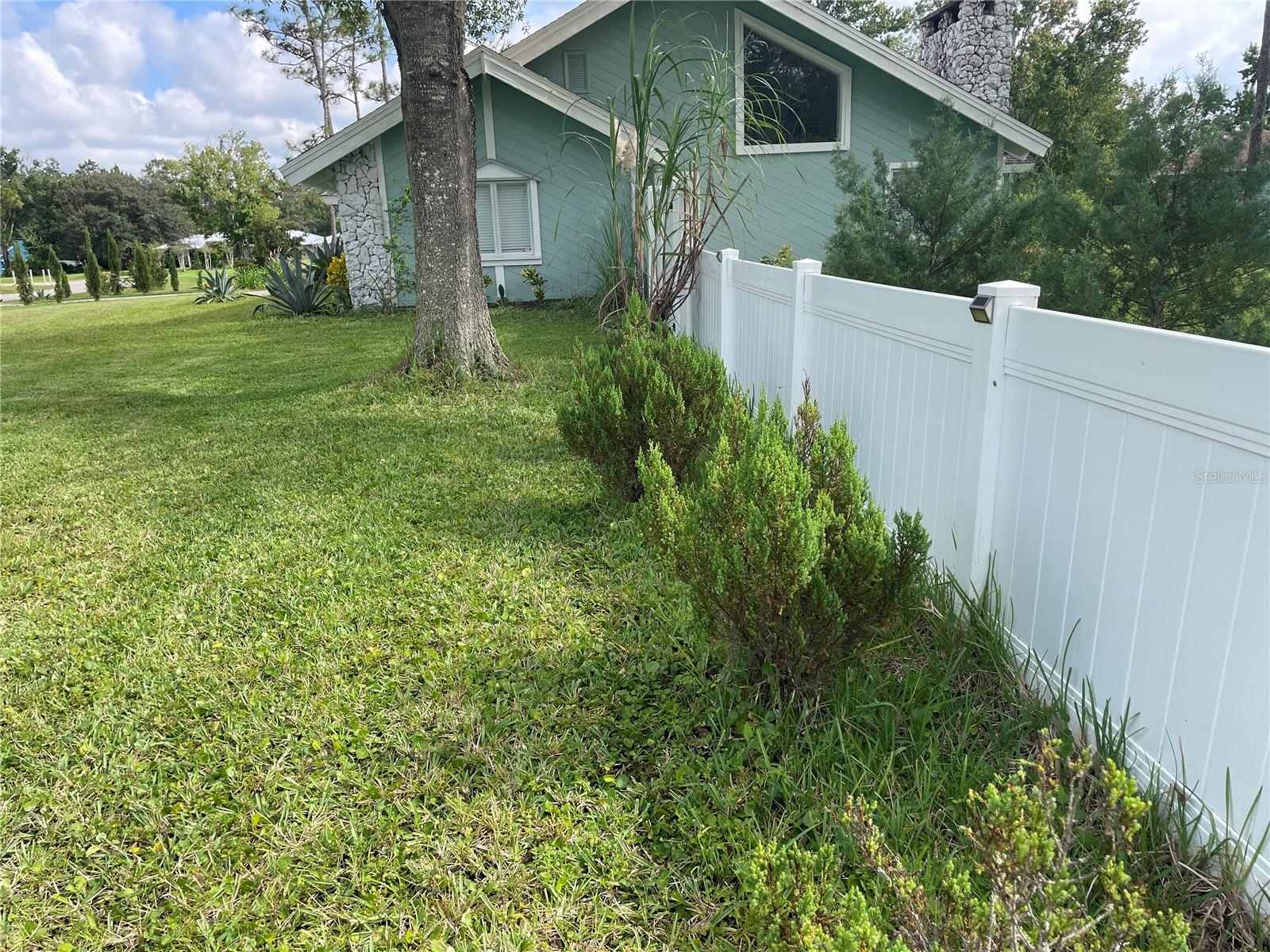 213 Riverbend Rd Property Photo 69