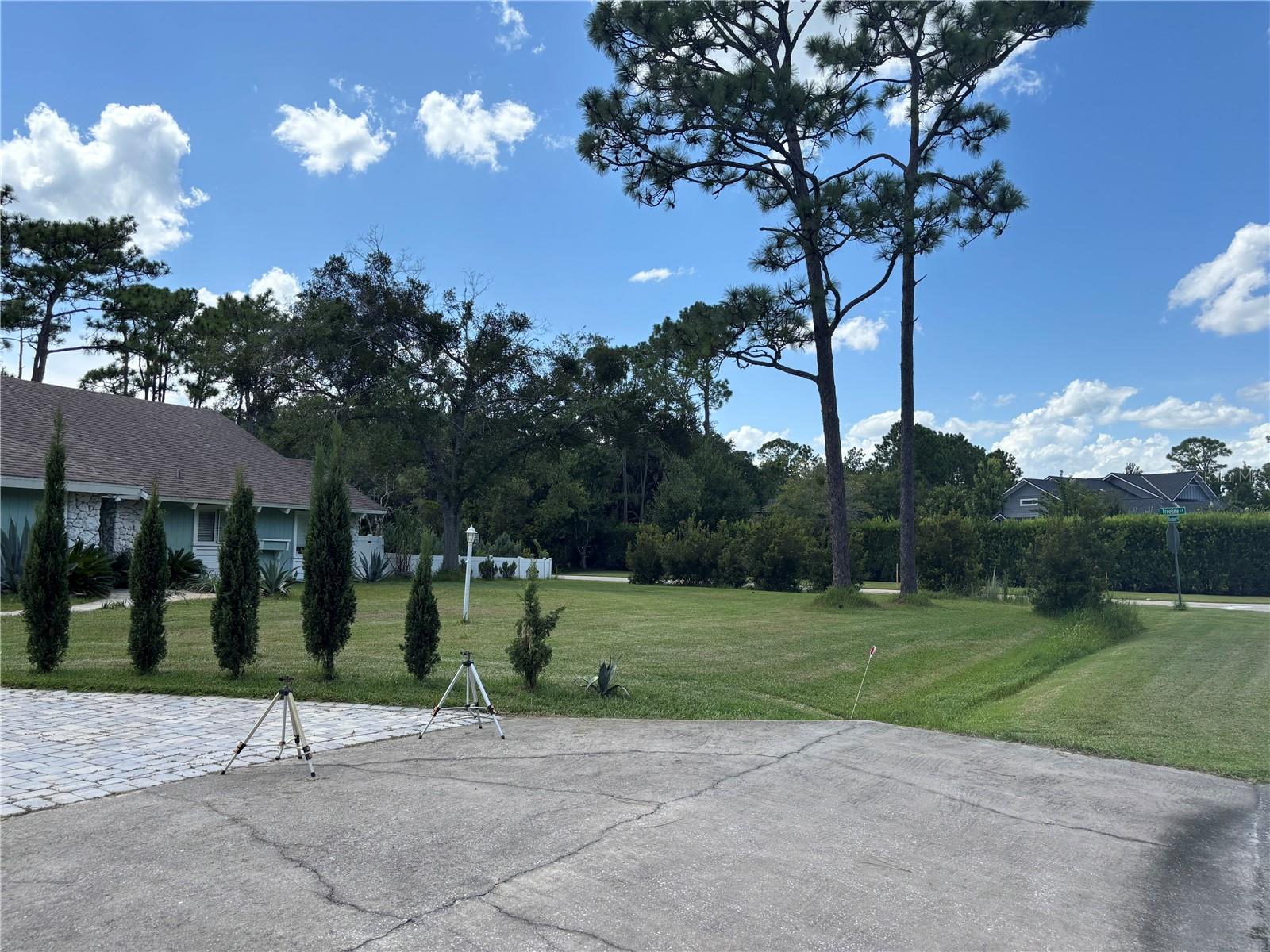 213 Riverbend Rd Property Photo 87