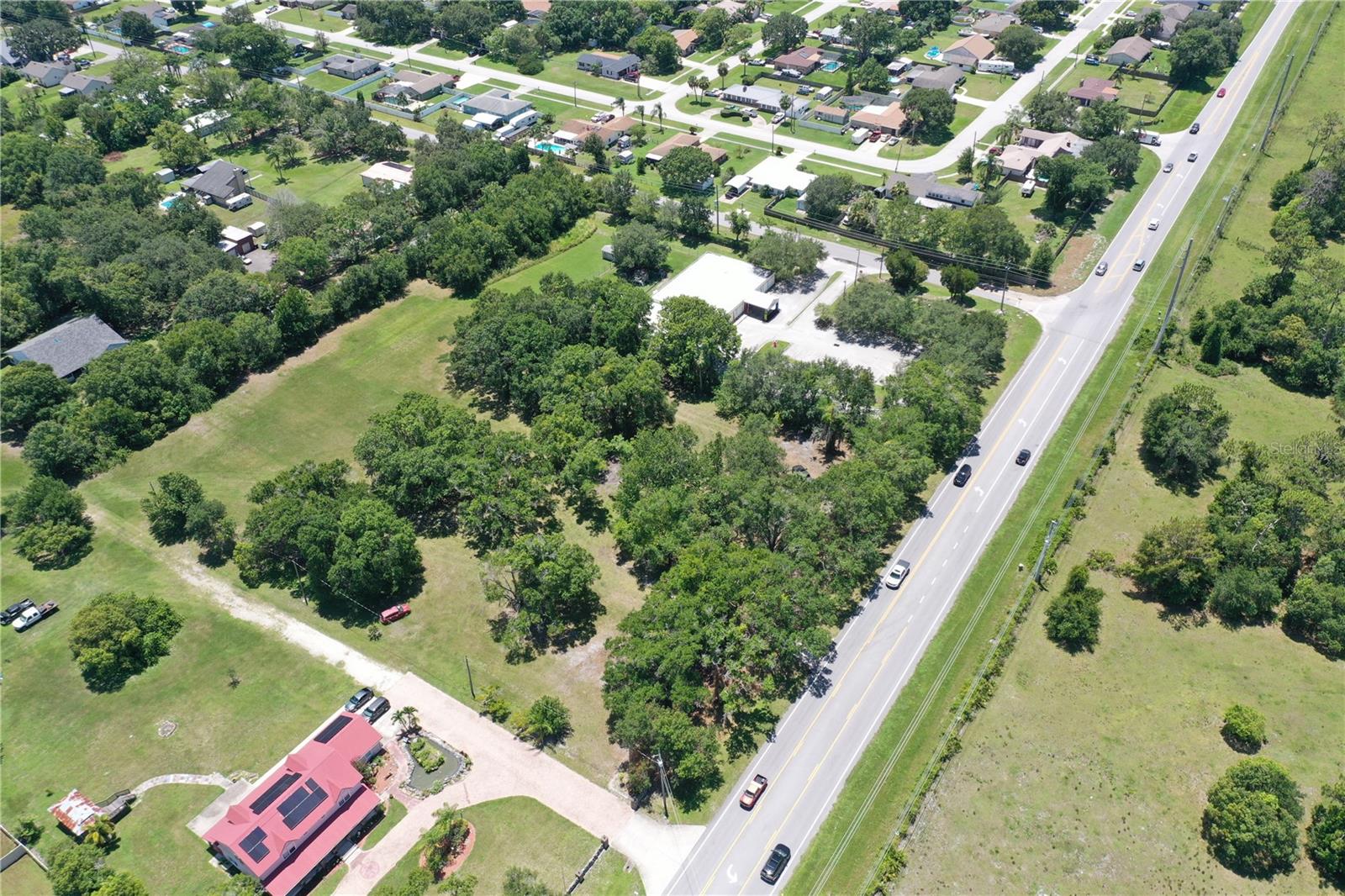 2351 Canoe Creek Rd Property Photo 4