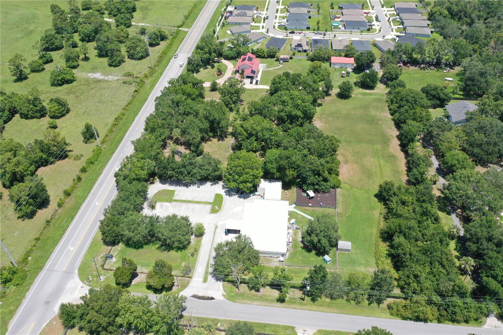 2351 Canoe Creek Rd Property Photo 8