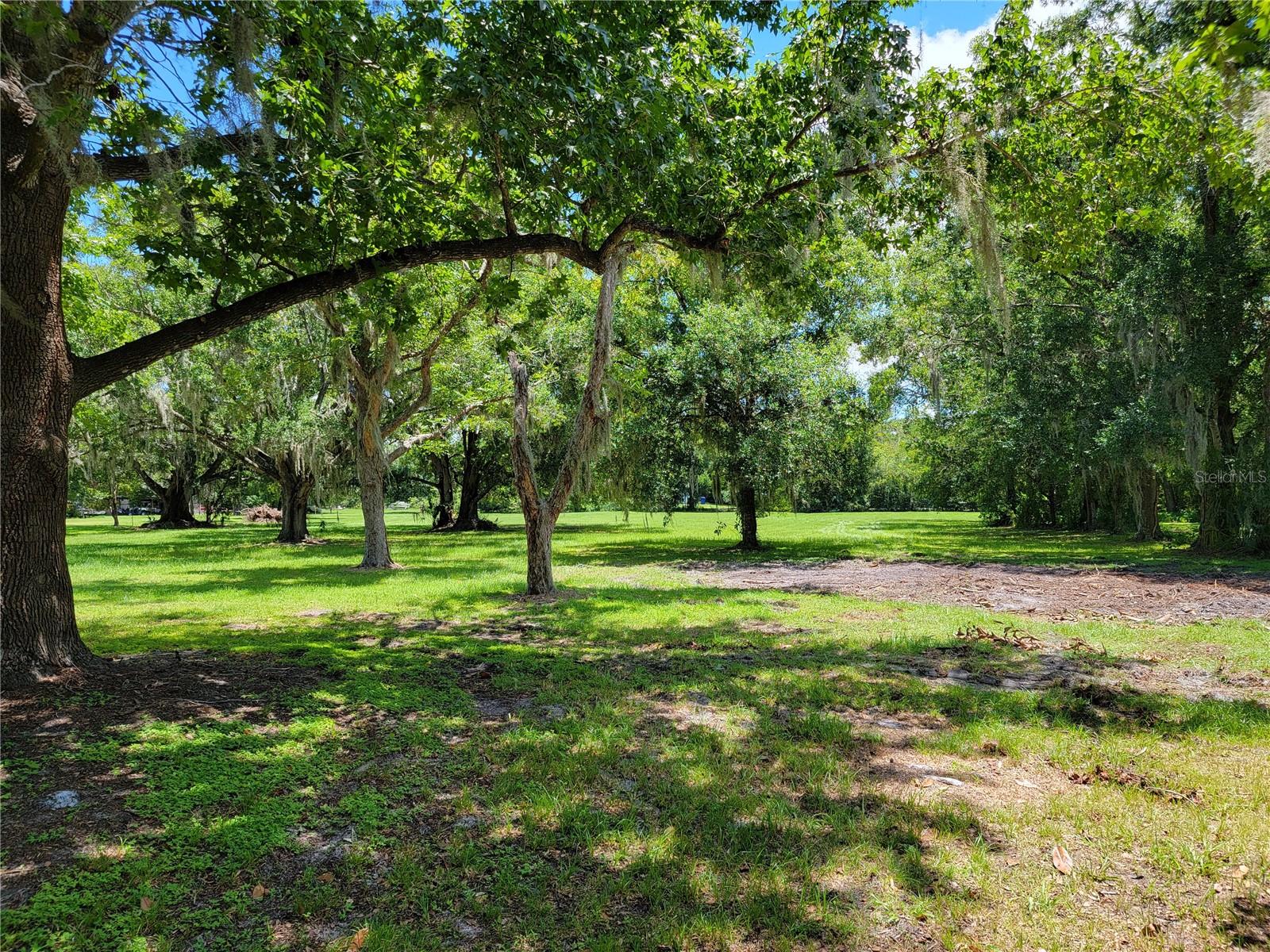 2351 Canoe Creek Rd Property Photo 15