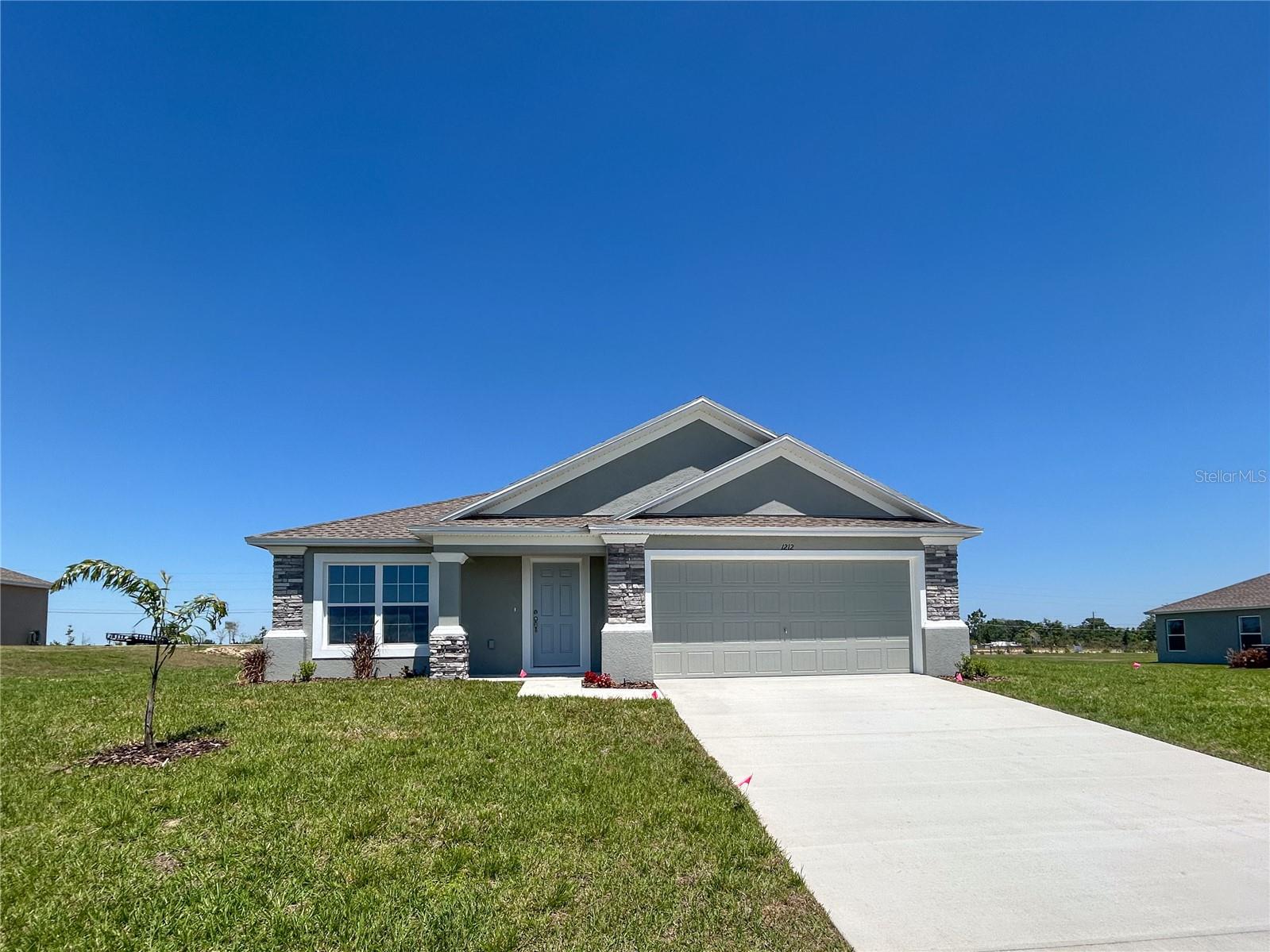 1212 Caloosa Ridge Ave Property Photo 1
