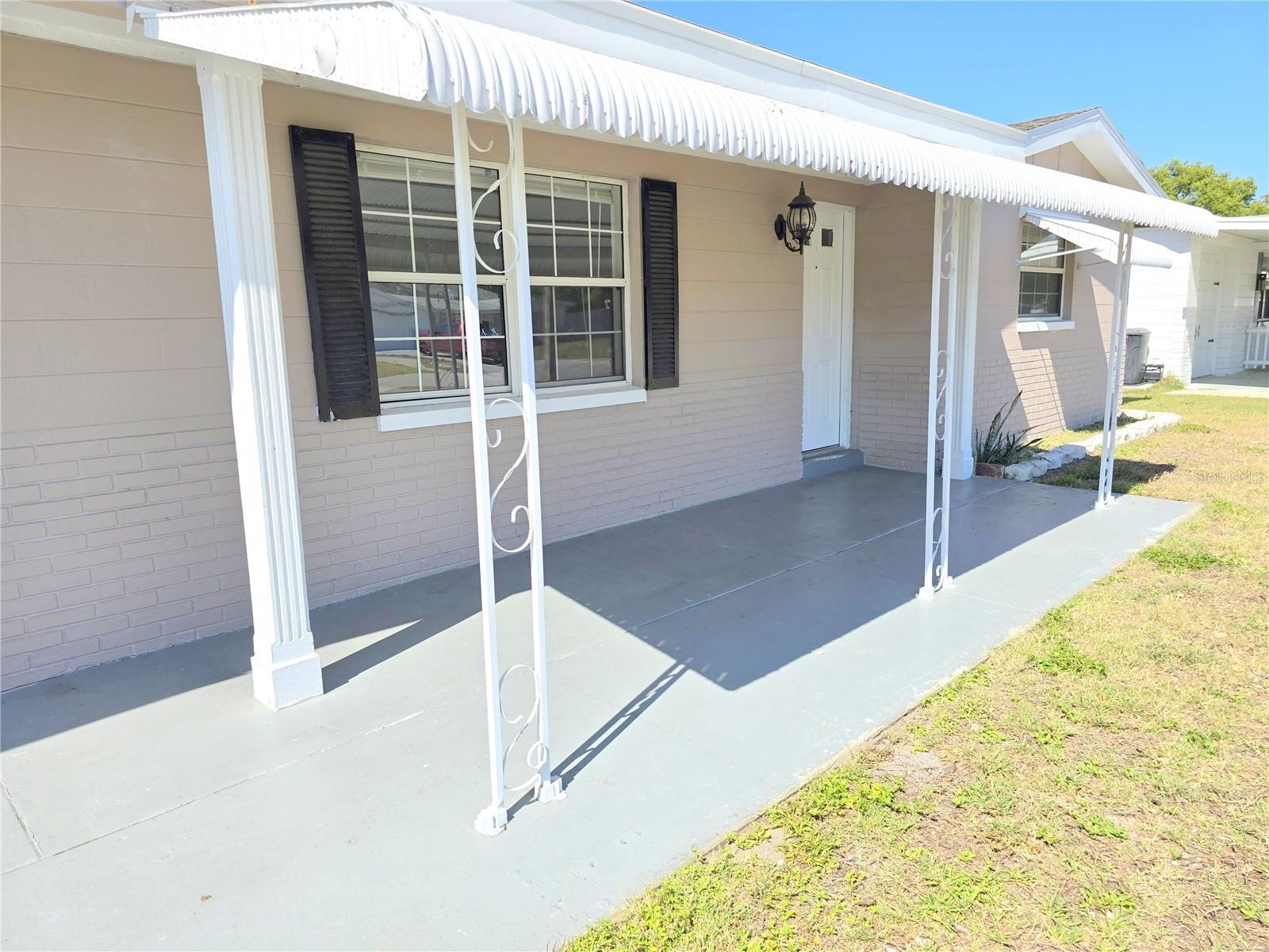 4823 Blossom Dr Property Photo 2