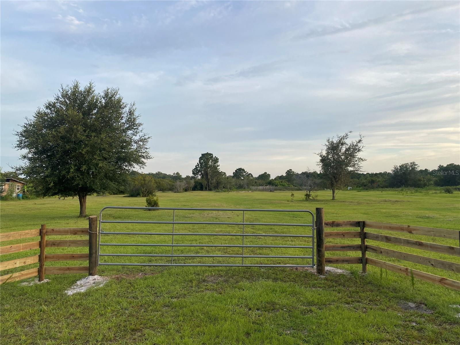 45811 Mcleod Rd Property Photo 1