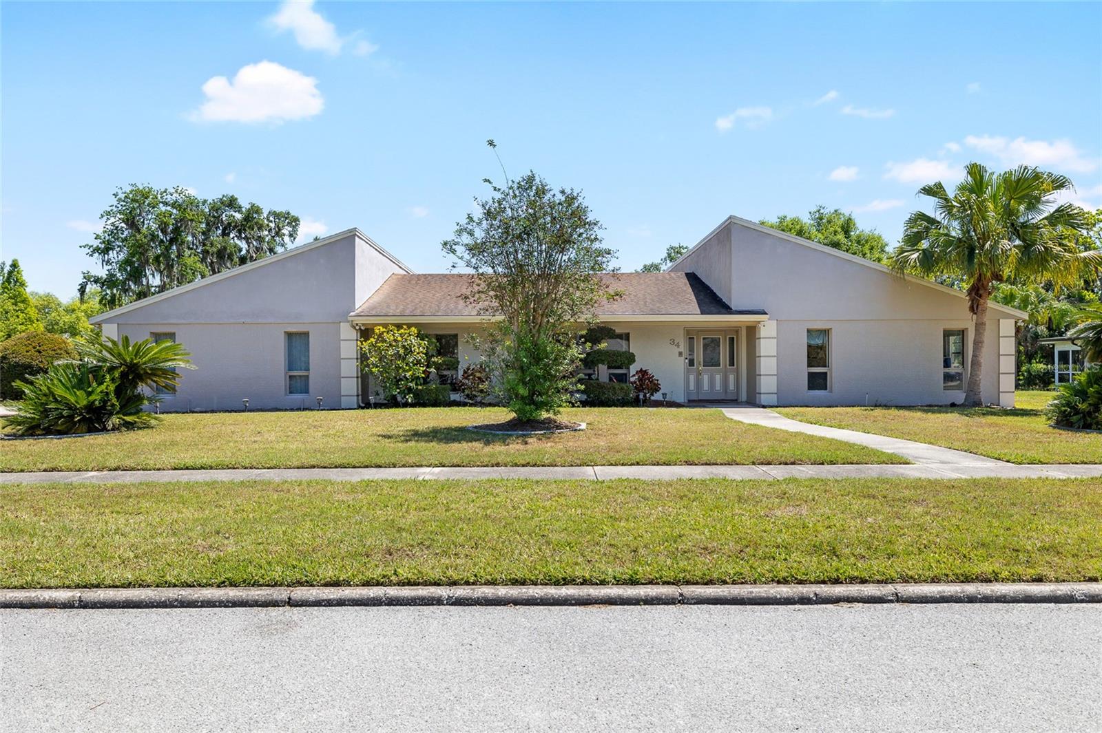 34 Misty Meadow Ln Property Photo