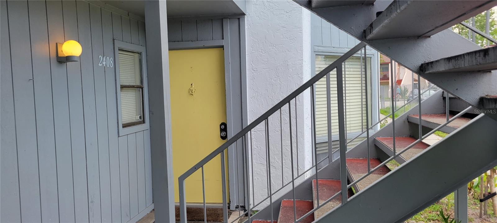 2408 Lemon Tree Ln #c Property Photo