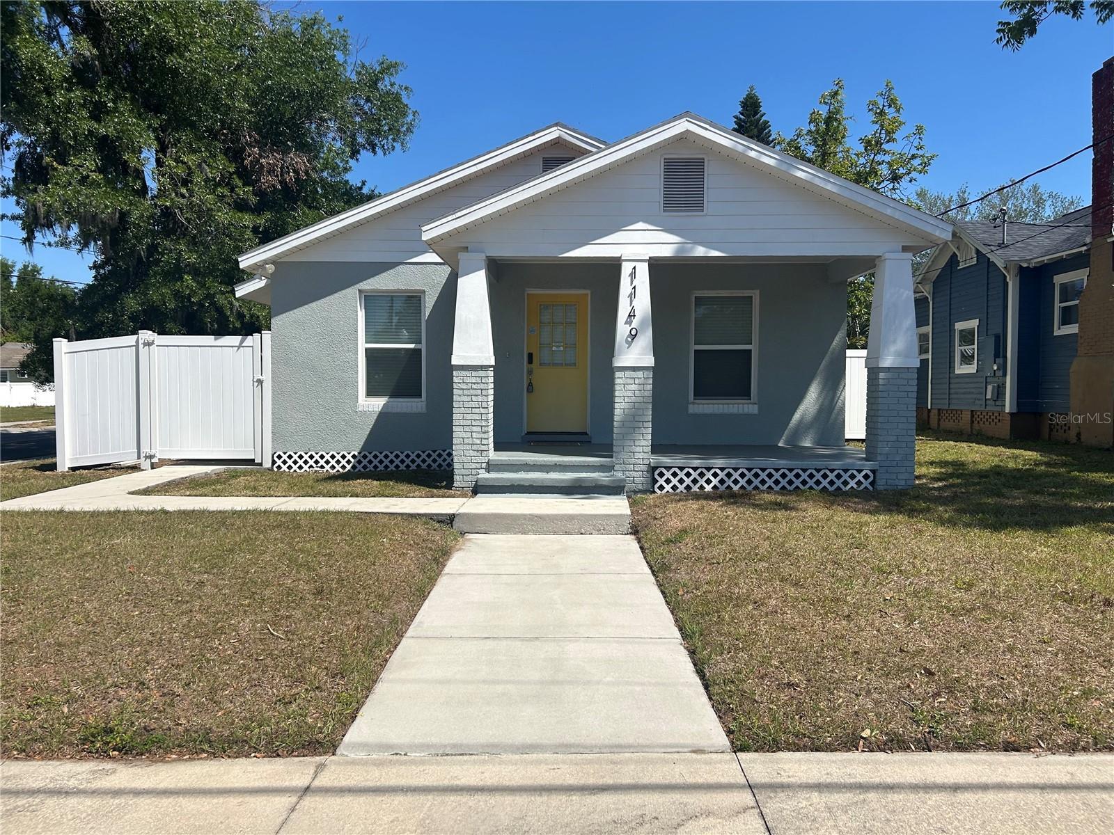 1149 Ruby St Property Photo 1
