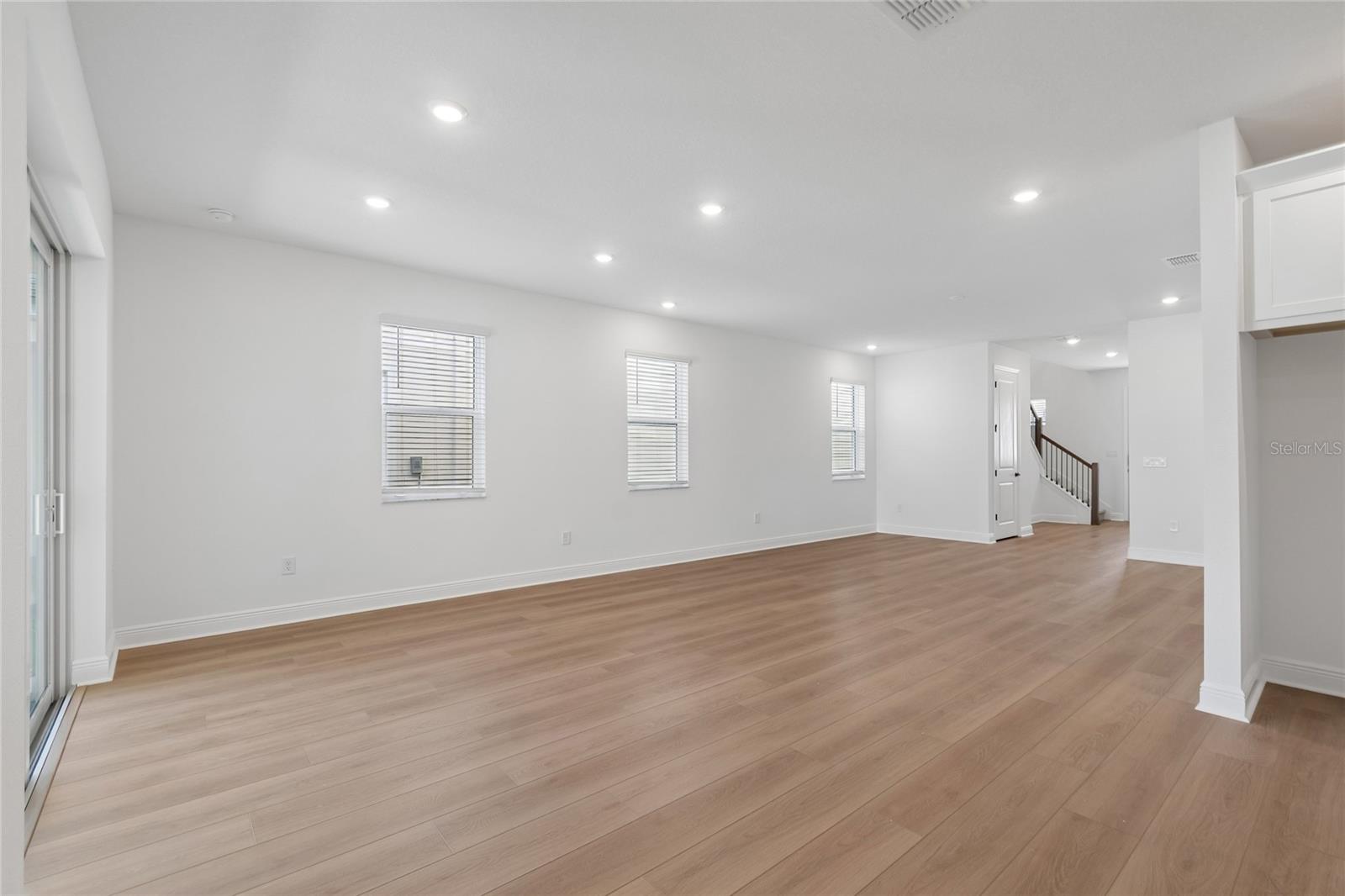 8103 Seaflower Pkwy Property Photo 15