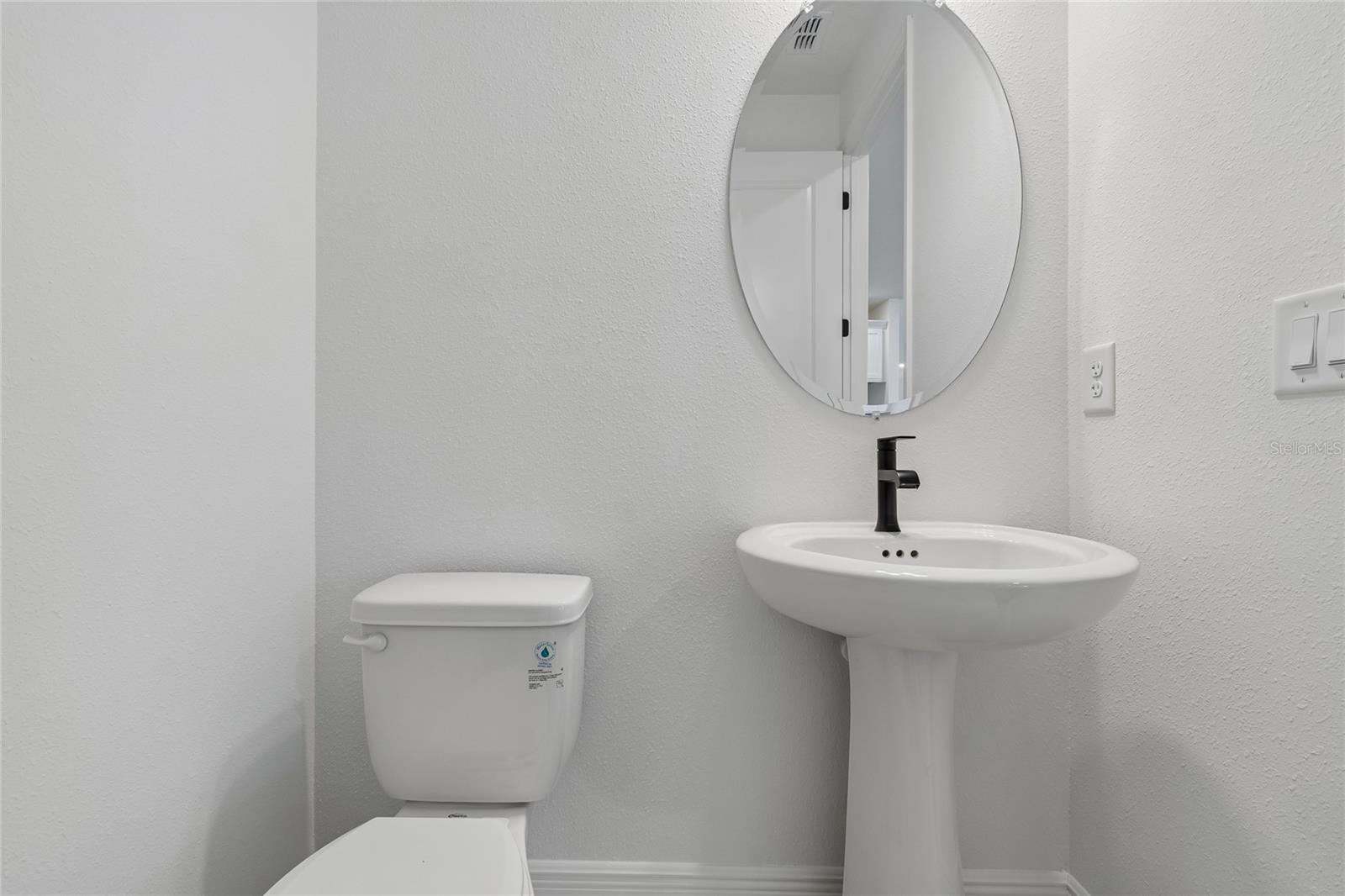 8103 Seaflower Pkwy Property Photo 24