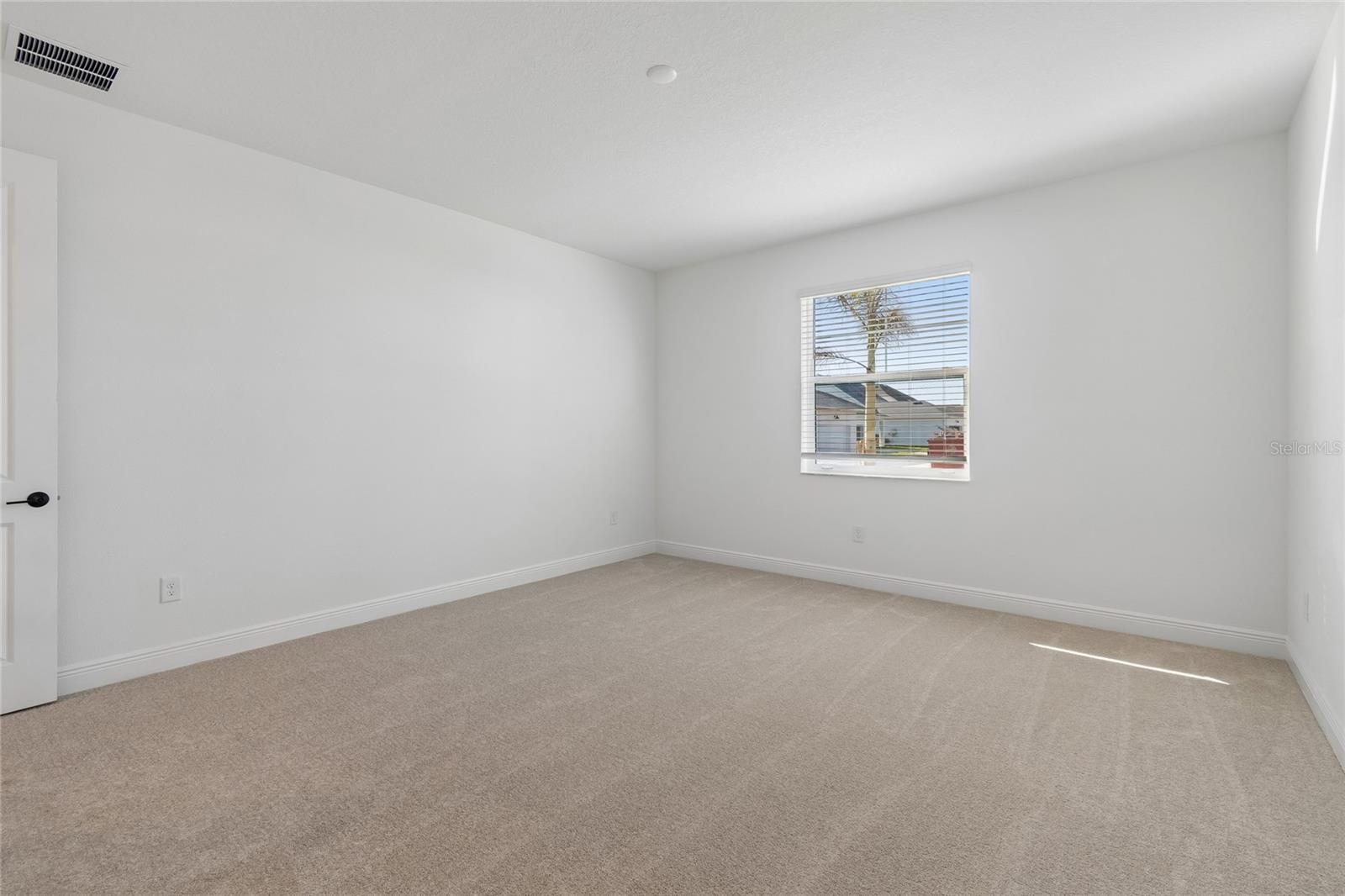 8103 Seaflower Pkwy Property Photo 28
