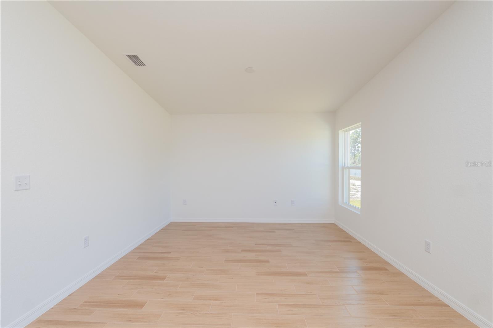 4569 San Lorenzo Dr Property Photo 15