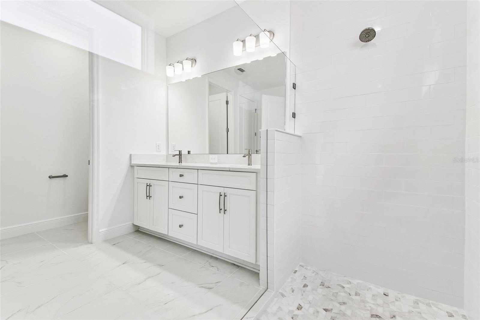 7575 Seahawk Ave Property Photo 27