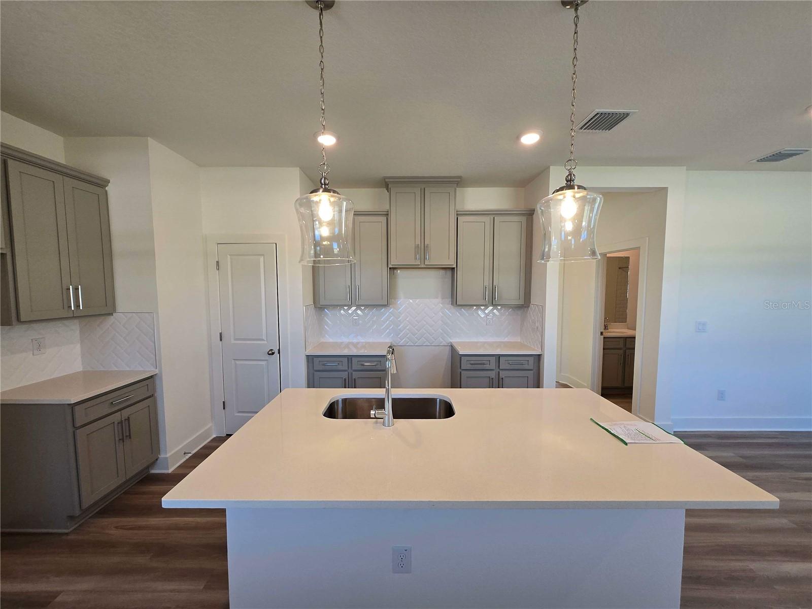 3808 Daybreak Run Loop Property Photo 2