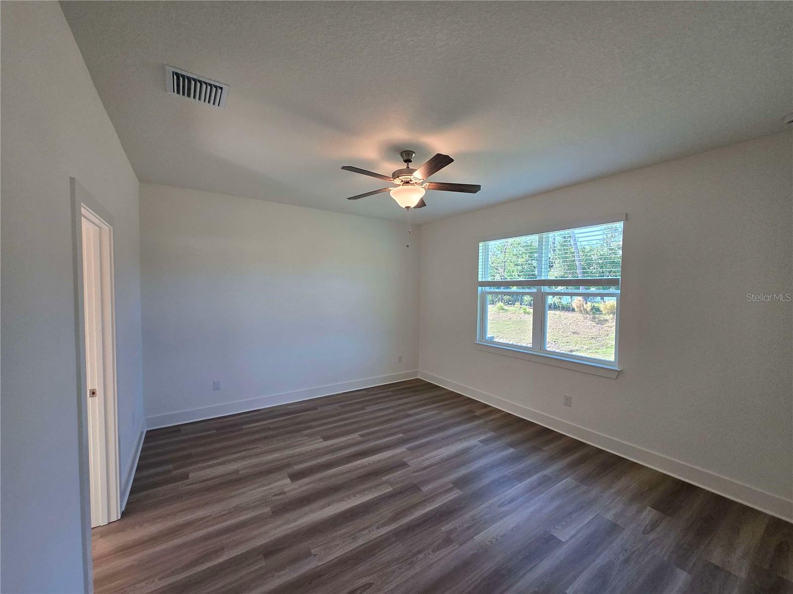 3808 Daybreak Run Loop Property Photo 8