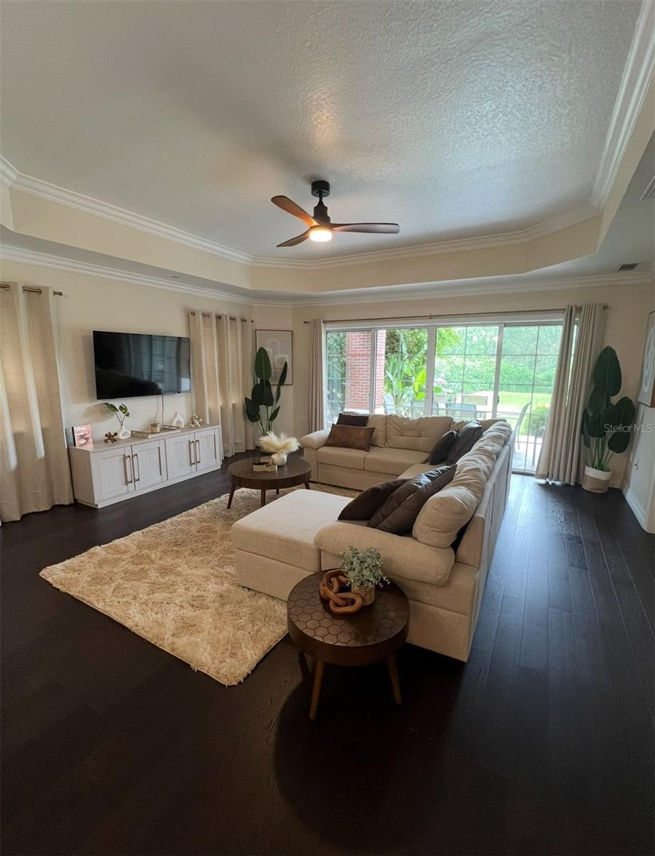7612 Cabana Ct #101 Property Photo 3