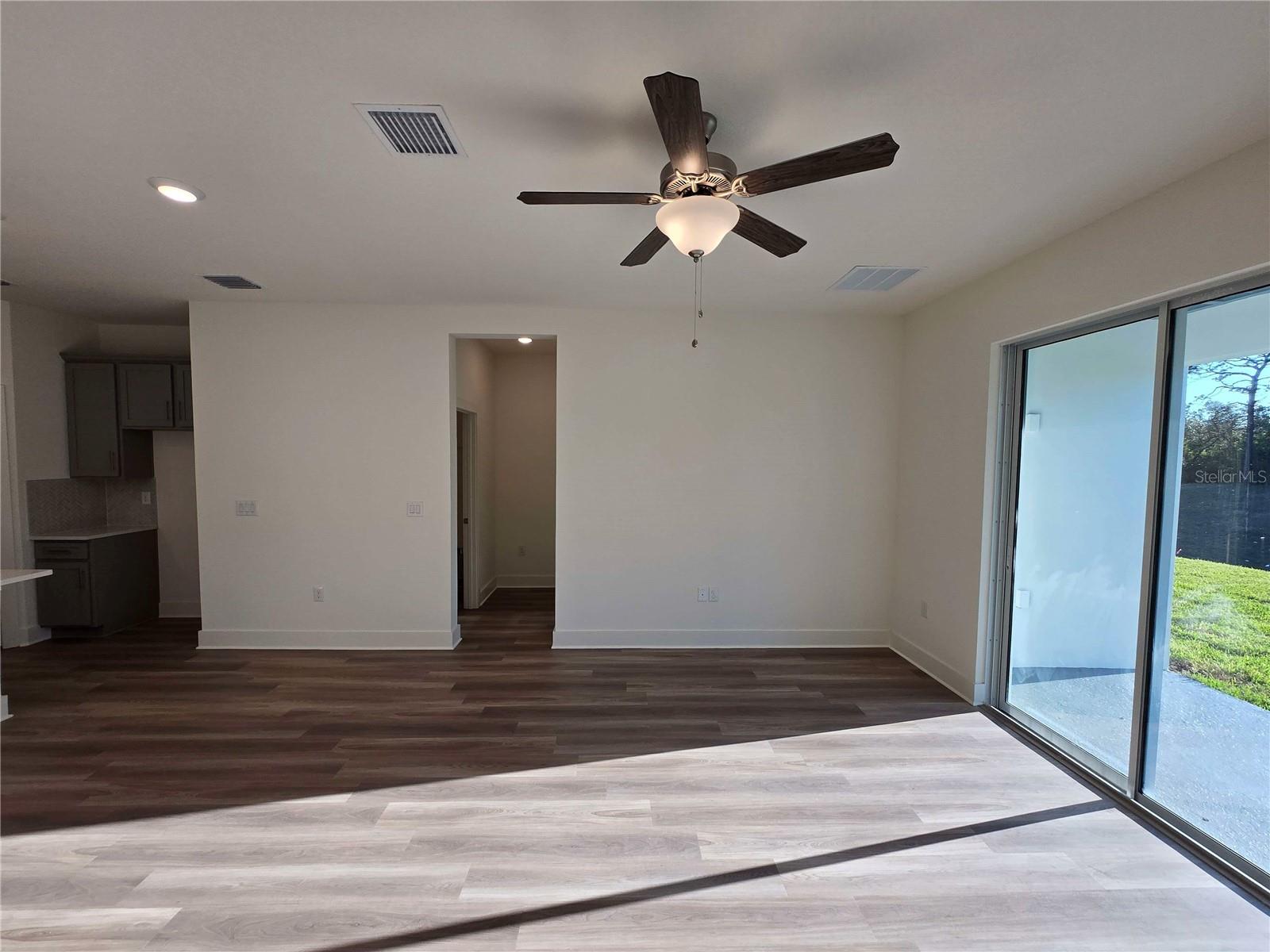 3830 Daybreak Run Loop Property Photo 7