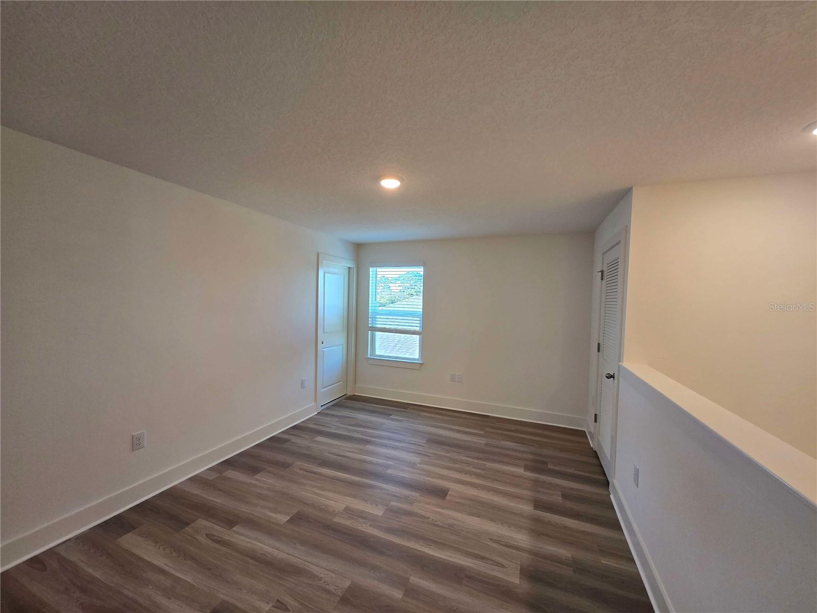 3830 Daybreak Run Loop Property Photo 15