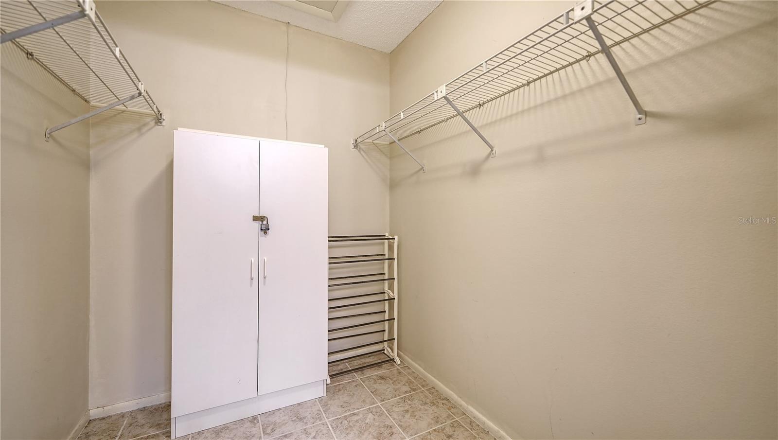 5649 Summer Side Ln #41b Property Photo 25