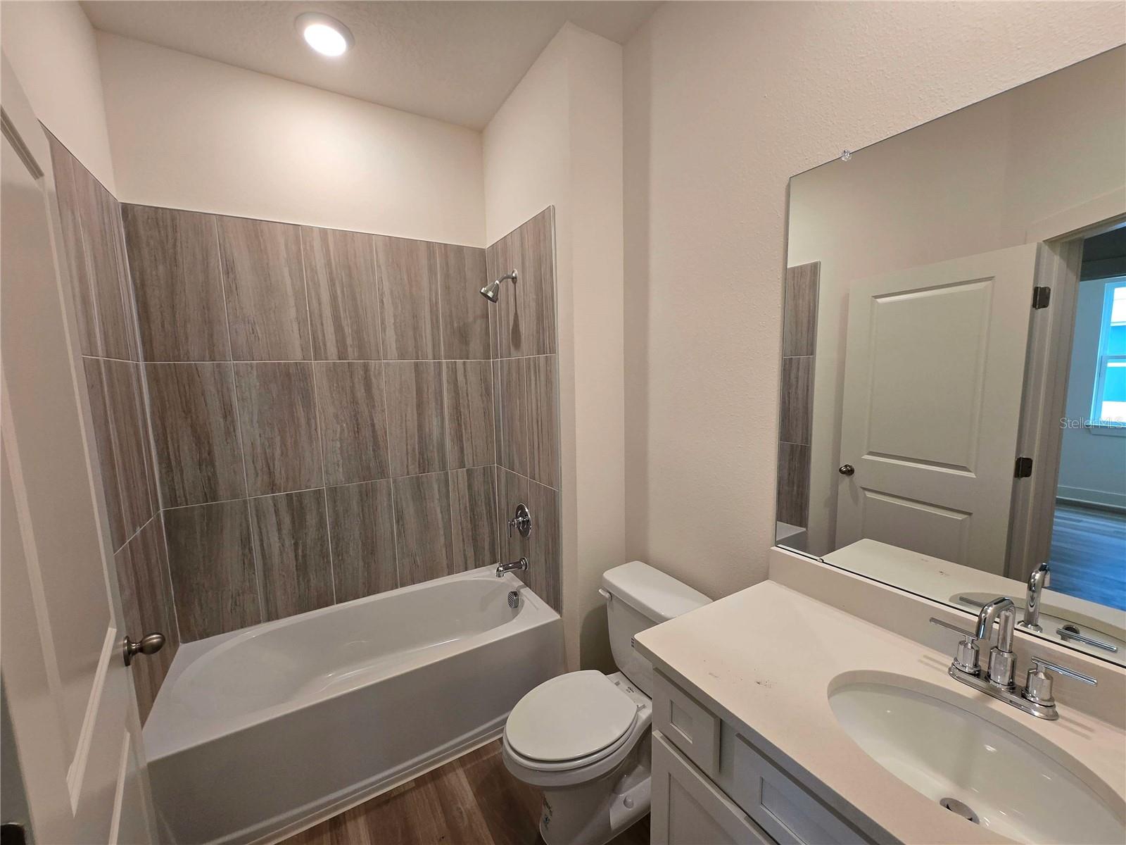 3836 Daybreak Run Loop Property Photo 11