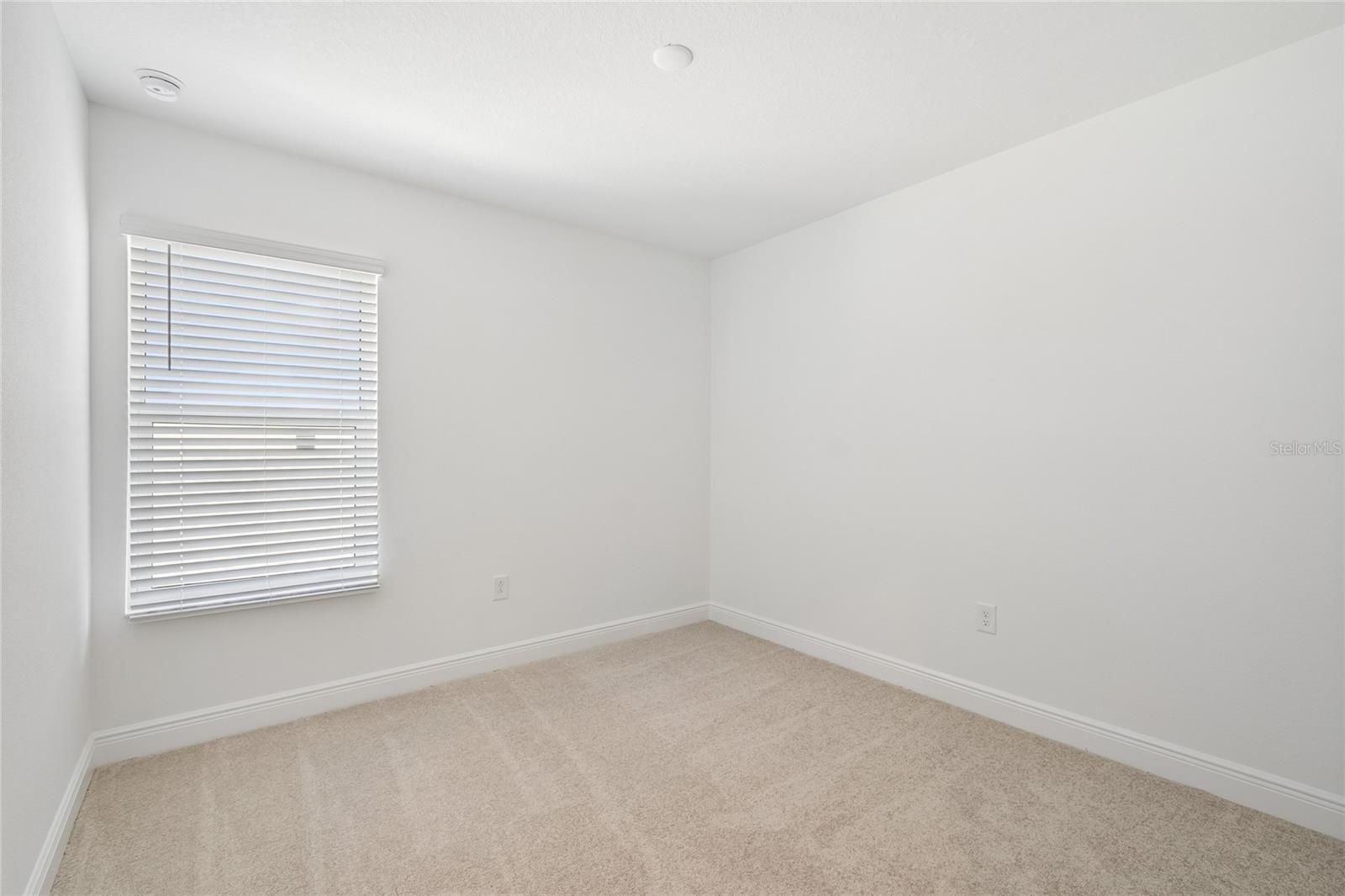 8215 Seaflower Pkwy Property Photo 13