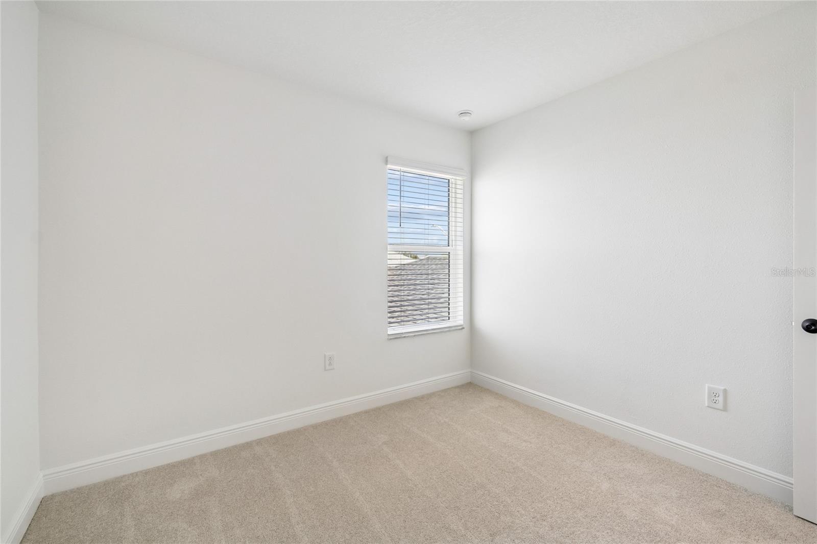 8215 Seaflower Pkwy Property Photo 14