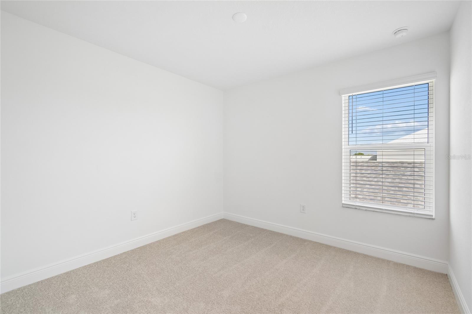 8215 Seaflower Pkwy Property Photo 16