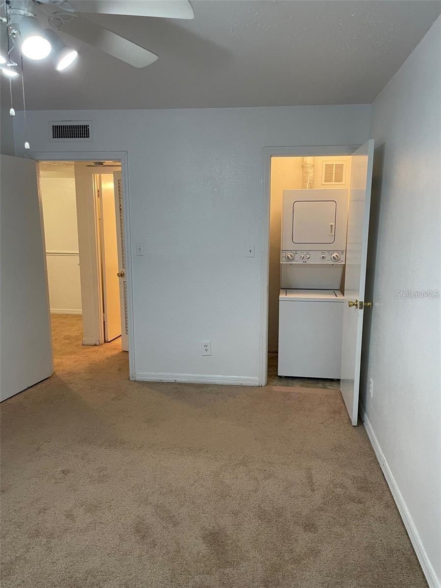 315 Wymore Rd #104 Property Photo 8