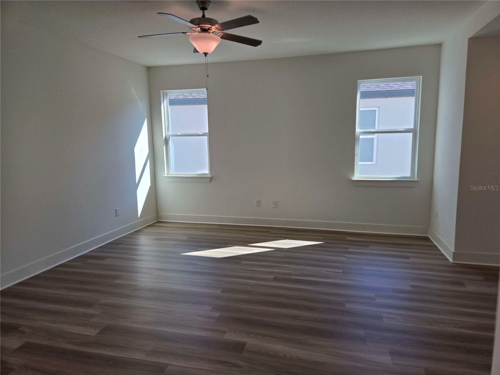 3827 Daybreak Run Loop Property Photo 5