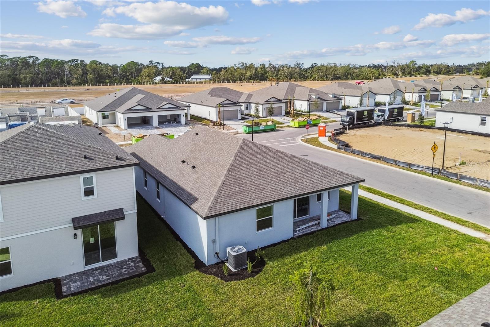 9122 Optimist Way Property Photo 2