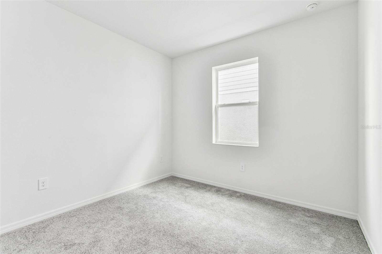 9122 Optimist Way Property Photo 17