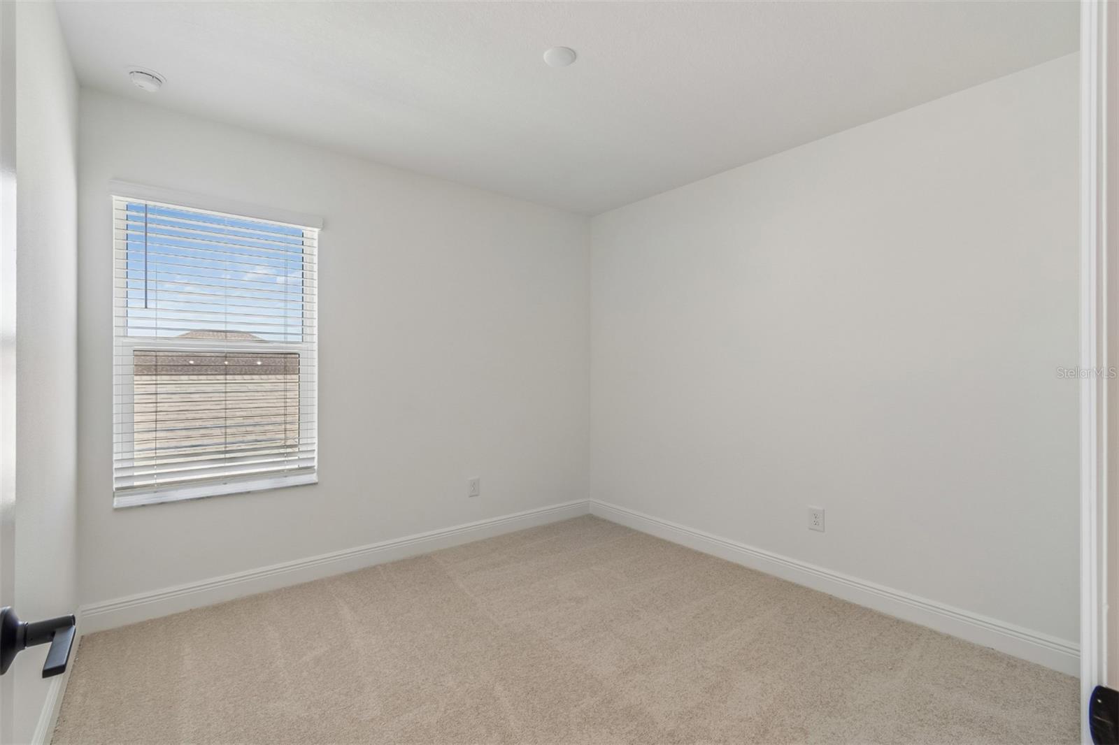 8119 Seaflower Pkwy Property Photo 22