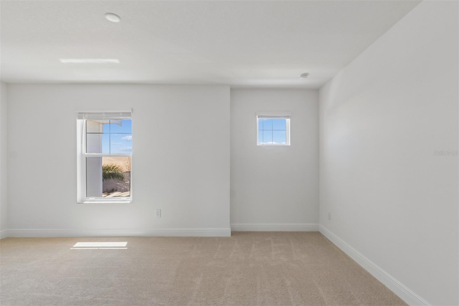 8119 Seaflower Pkwy Property Photo 33