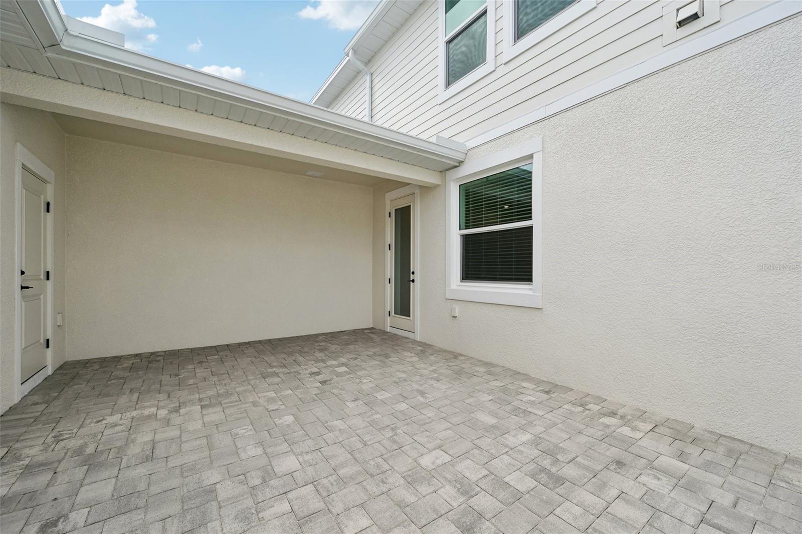 8229 Seaflower Pkwy Property Photo 24